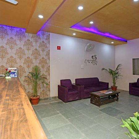 Hotel Avalon Ню Делхи Екстериор снимка